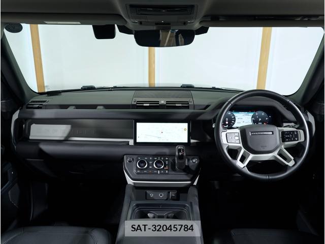 Land Rover DEFENDER 2024-07 8223293-1