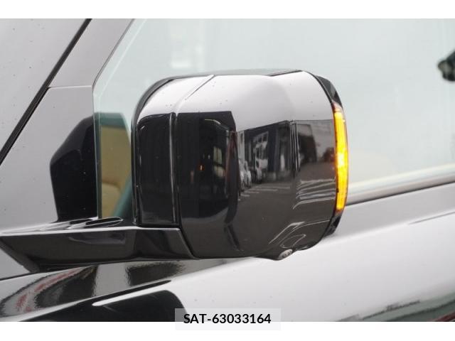 Land Rover DEFENDER 2023-09 8223453-12