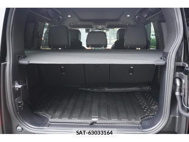 Land Rover DEFENDER 2023-09 8223453-6