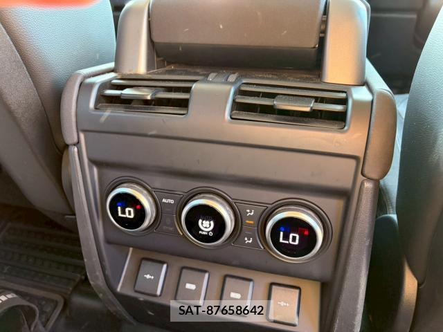 Land Rover DEFENDER 2020-10 8223743-9