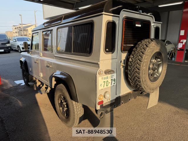 Land Rover DEFENDER 2004-02 8223850-3