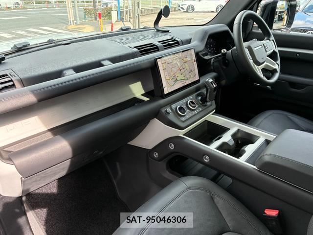 Land Rover DEFENDER 2025-05 8224165-13
