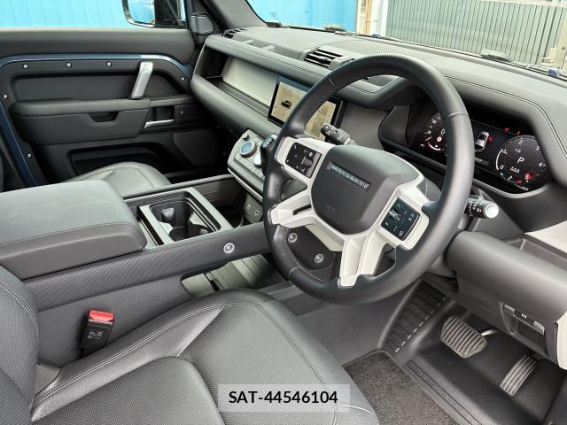 Land Rover DEFENDER 2024-10 8224169-18