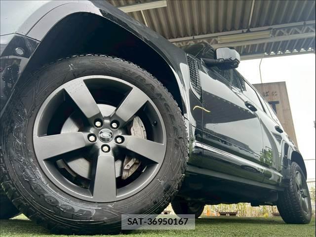 Land Rover DEFENDER 2023-03 8224273-18