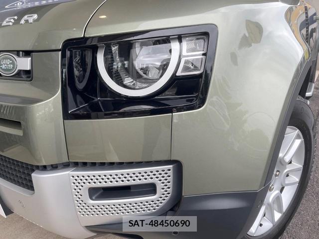 Land Rover DEFENDER 2021-07 8224416-12