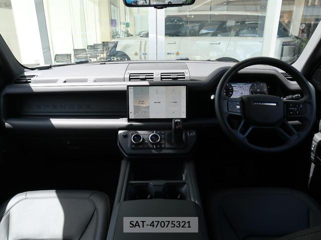 Land Rover DEFENDER 2025-06 8224459-1