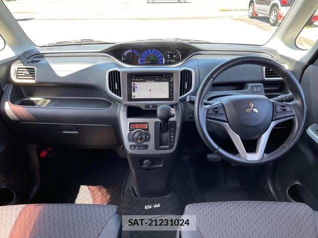 Mitsubishi DELICA 2017-10 8216881-1
