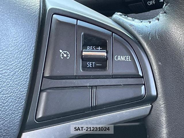 Mitsubishi DELICA 2017-10 8216881-4