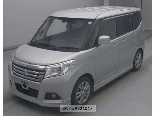 Mitsubishi DELICA 2017-07 8217887-2