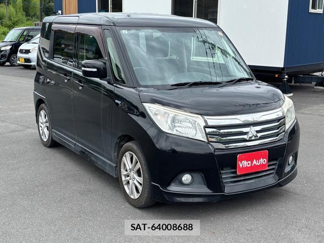 Mitsubishi DELICA 2017-08 8219240-1