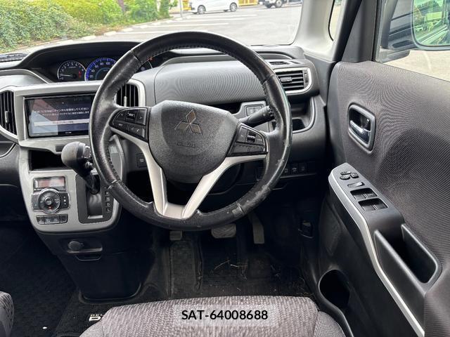 Mitsubishi DELICA 2017-08 8219240-18