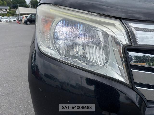 Mitsubishi DELICA 2017-08 8219240-7