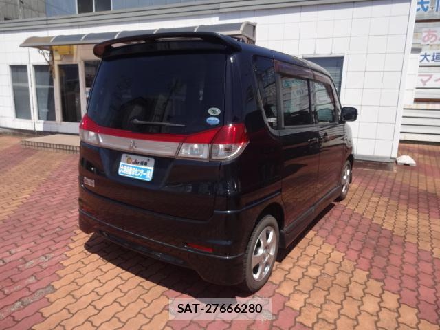 Mitsubishi DELICA 2011-07 8219286-1