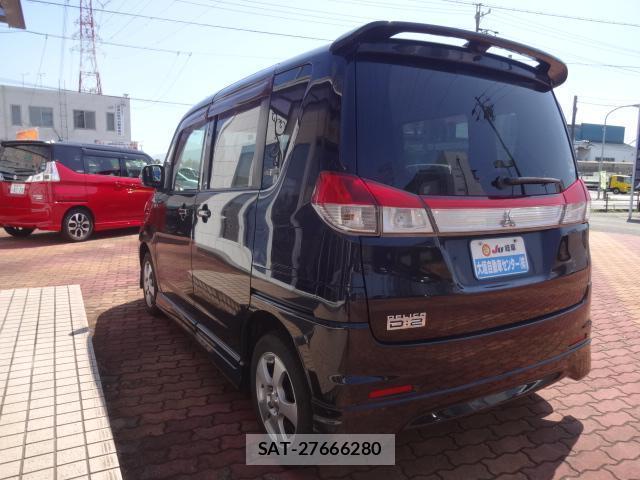 Mitsubishi DELICA 2011-07 8219286-14