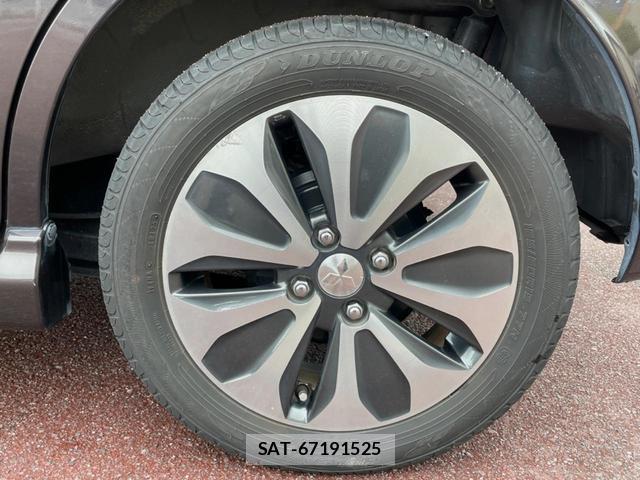 Mitsubishi DELICA 2015-01 8219553-11