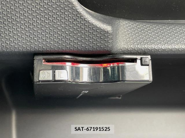 Mitsubishi DELICA 2015-01 8219553-6