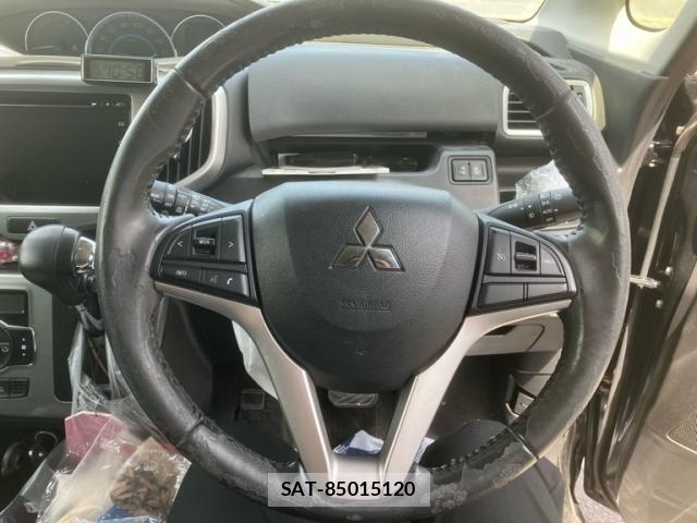 Mitsubishi DELICA 2017-08 8219652-16