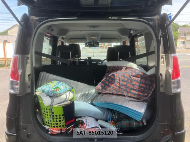 Mitsubishi DELICA 2017-08 8219652-8
