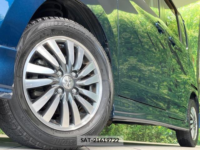 Mitsubishi DELICA 2011-06 8220331-11