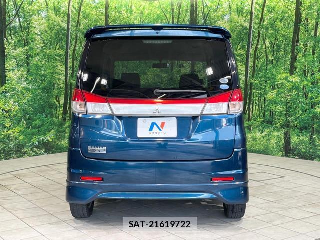 Mitsubishi DELICA 2011-06 8220331-13
