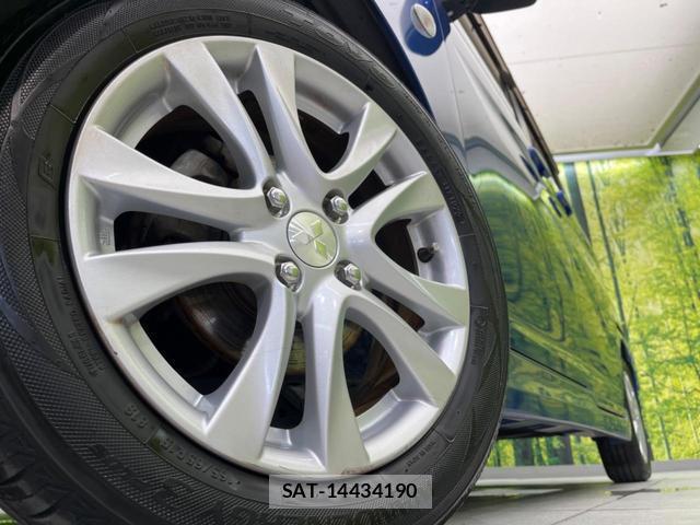 Mitsubishi DELICA 2016-10 8221133-11