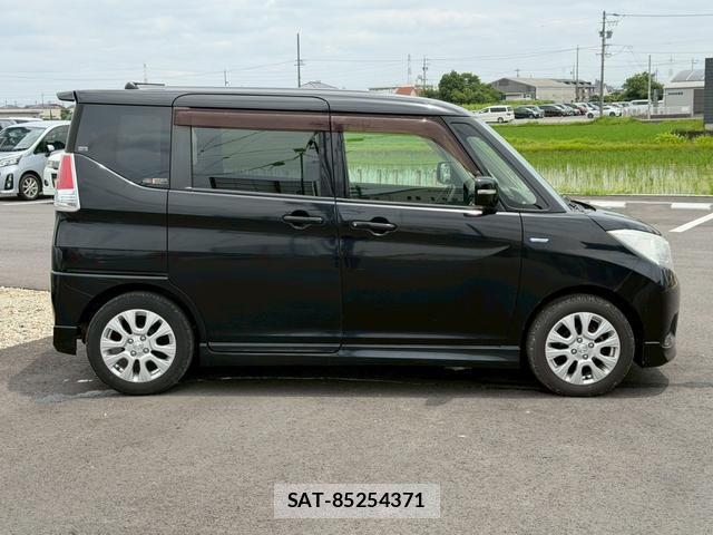 Mitsubishi DELICA 2019-01 8223412-14