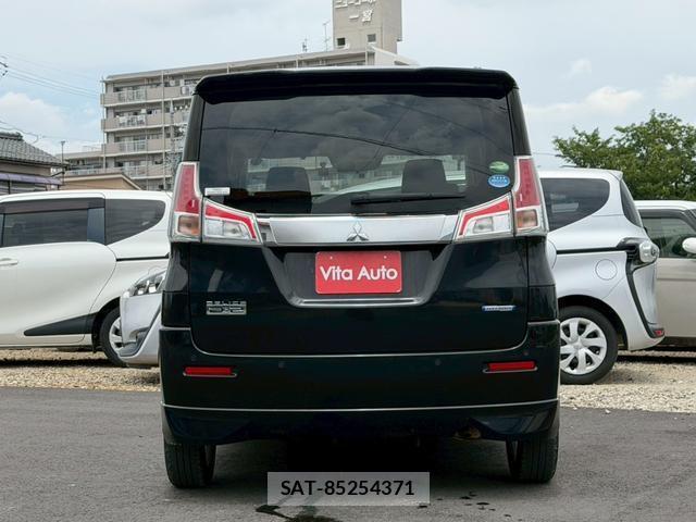 Mitsubishi DELICA 2019-01 8223412-4