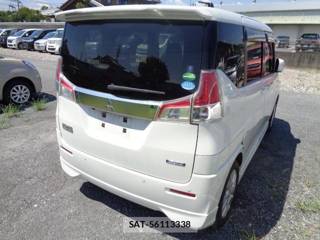 Mitsubishi DELICA 2019-10 8223898-1