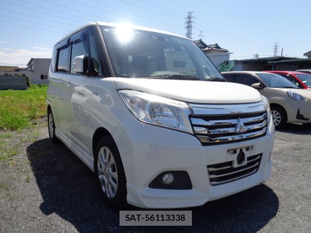 Mitsubishi DELICA 2019-10 8223898-11