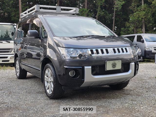 Mitsubishi DELICA 2015-11 8216261-0