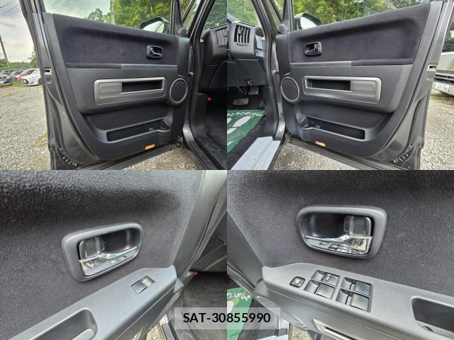 Mitsubishi DELICA 2015-11 8216261-16