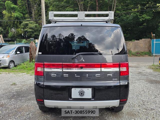 Mitsubishi DELICA 2015-11 8216261-5