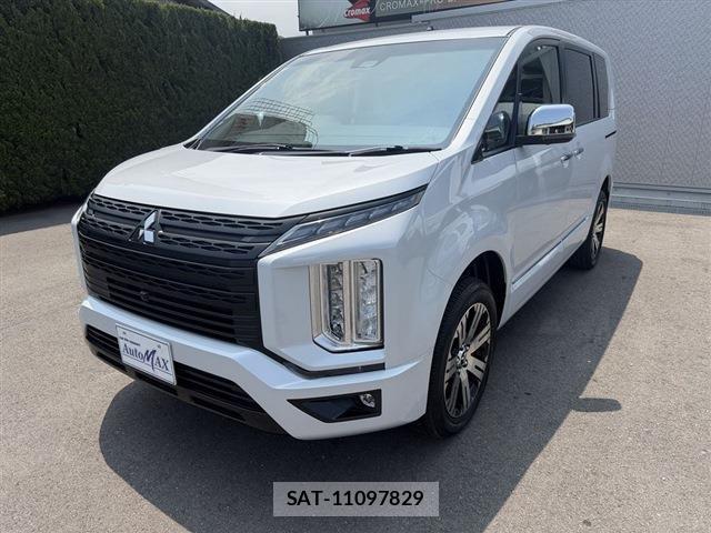 Mitsubishi DELICA 2024-10 8216776-6