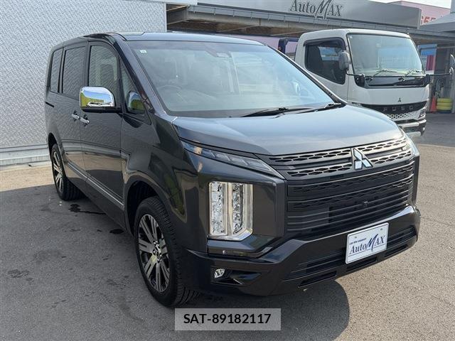 Mitsubishi DELICA 2024-10 8216779-5
