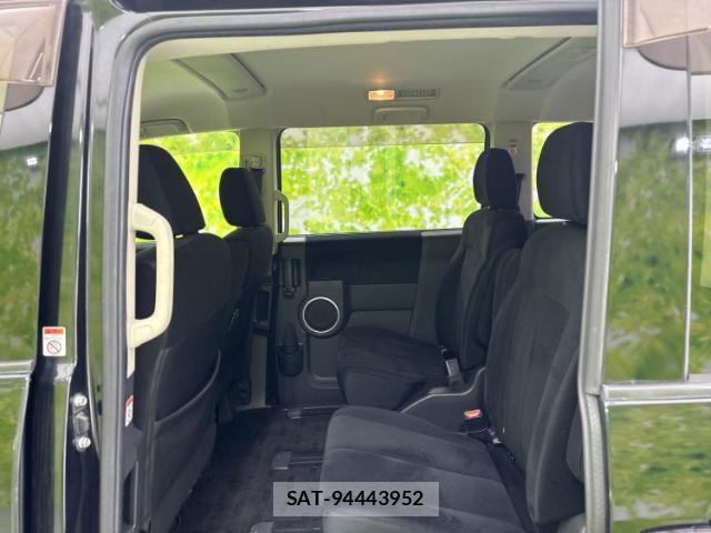 Mitsubishi DELICA 2016-12 8218750-7