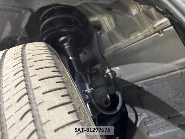 Mitsubishi DELICA 2023-01 8219104-19