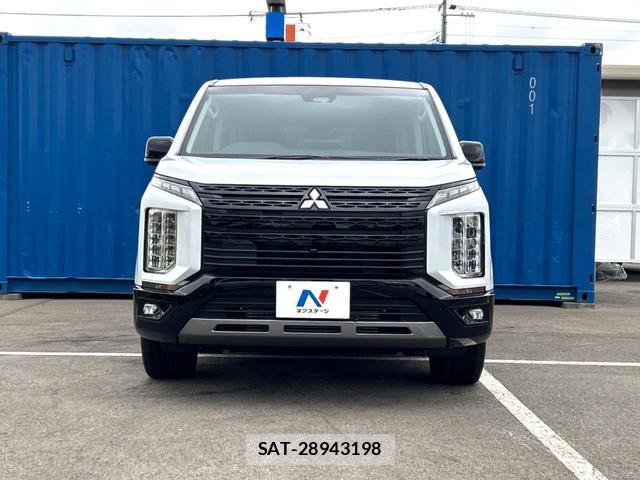 Mitsubishi DELICA 2024-05 8219465-13