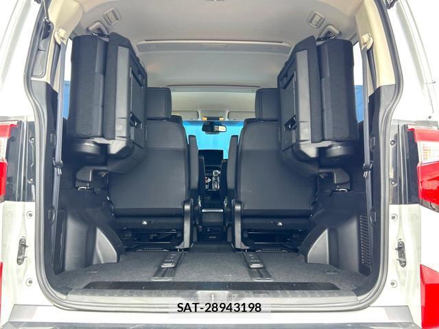 Mitsubishi DELICA 2024-05 8219465-9