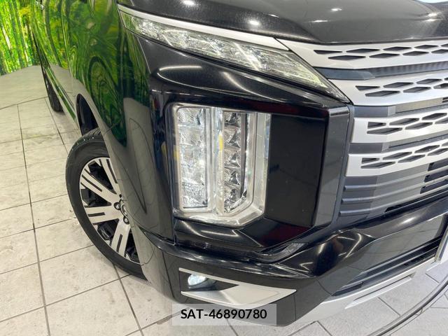Mitsubishi DELICA 2019-06 8219537-11