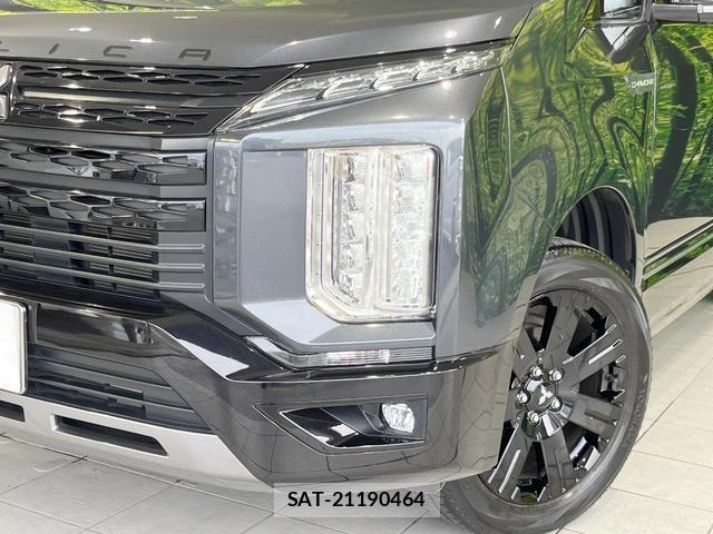 Mitsubishi DELICA 2024-03 8220203-12