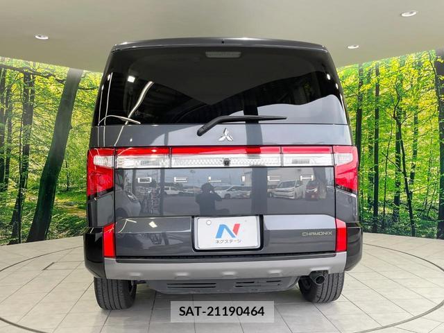 Mitsubishi DELICA 2024-03 8220203-15