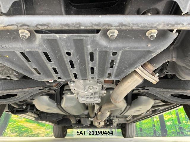 Mitsubishi DELICA 2024-03 8220203-19
