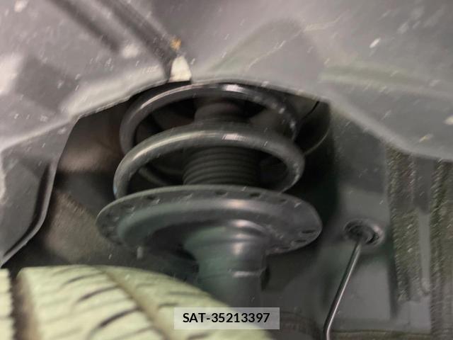 Mitsubishi DELICA 2024-08 8220322-12