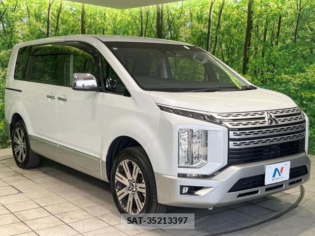 Mitsubishi DELICA 2024-08 8220322-17