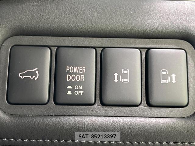 Mitsubishi DELICA 2024-08 8220322-4