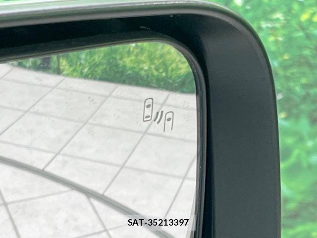 Mitsubishi DELICA 2024-08 8220322-6
