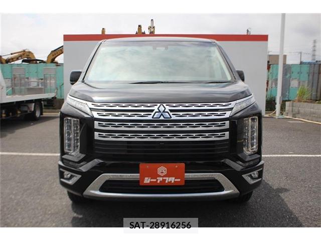 Mitsubishi DELICA 2019-09 8222102-5