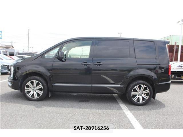 Mitsubishi DELICA 2019-09 8222102-6