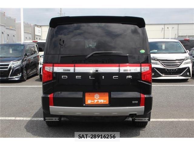 Mitsubishi DELICA 2019-09 8222102-7