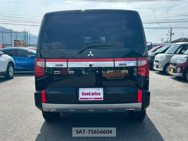 Mitsubishi DELICA 2019-09 8222647-1